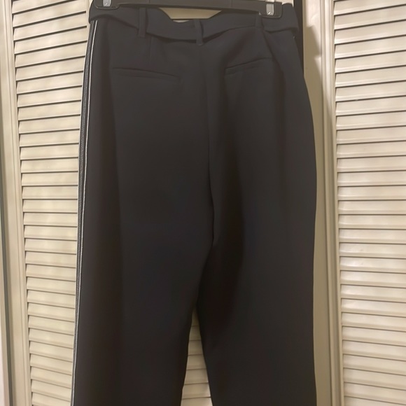 Wilfred black dress pants with white piping.Looks great for work or evening out. - Picture 4 of 4